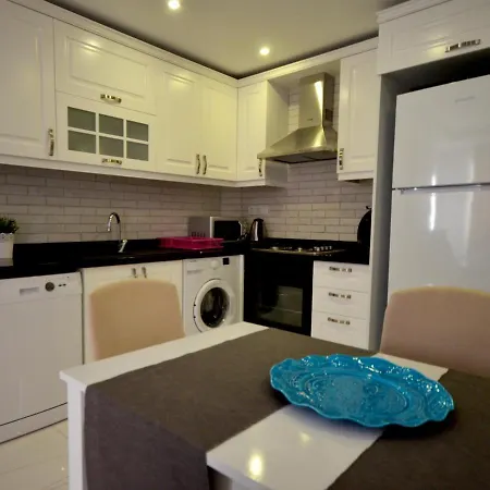 Cleopatra Beach Luxury 4 In Hygienic Condition Apartment Alanya